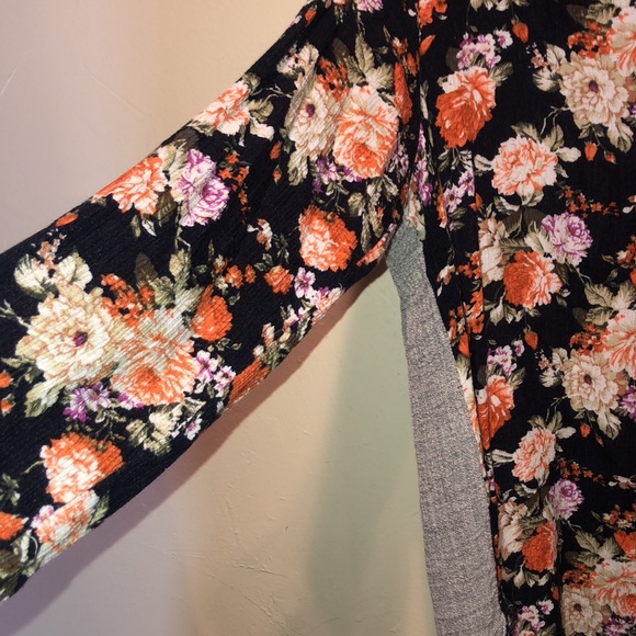 Aratta Silent Journey button down blouse. Size L - Picture 2 of 6